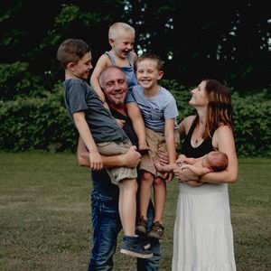 Meet your Posher, Sara